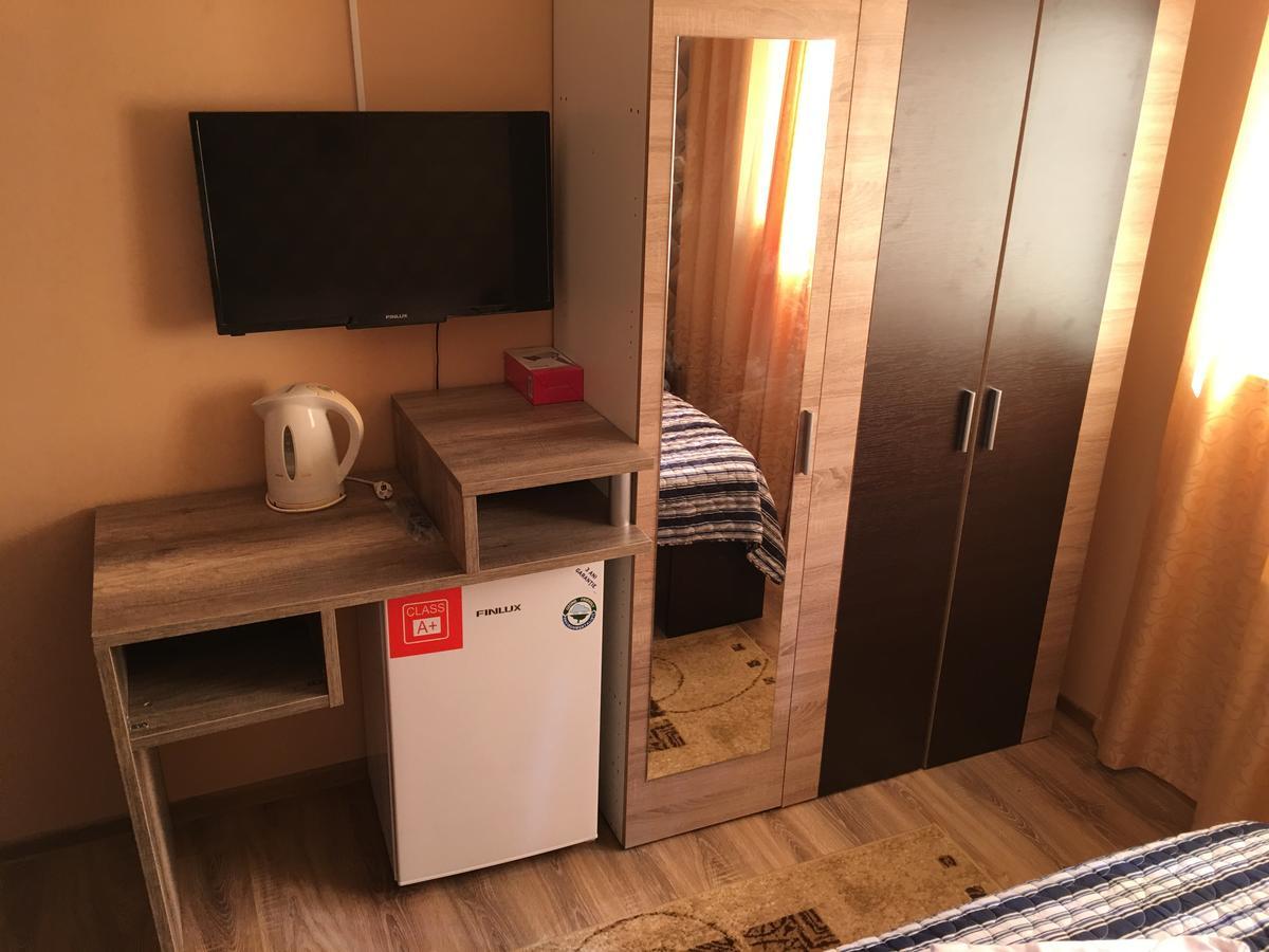 Hostel Denisa Μπουζάου Εξωτερικό φωτογραφία