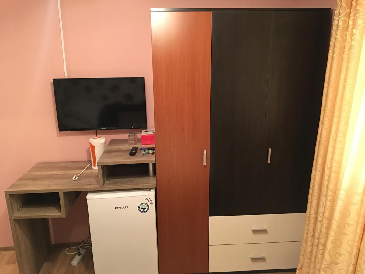 Hostel Denisa Μπουζάου Εξωτερικό φωτογραφία
