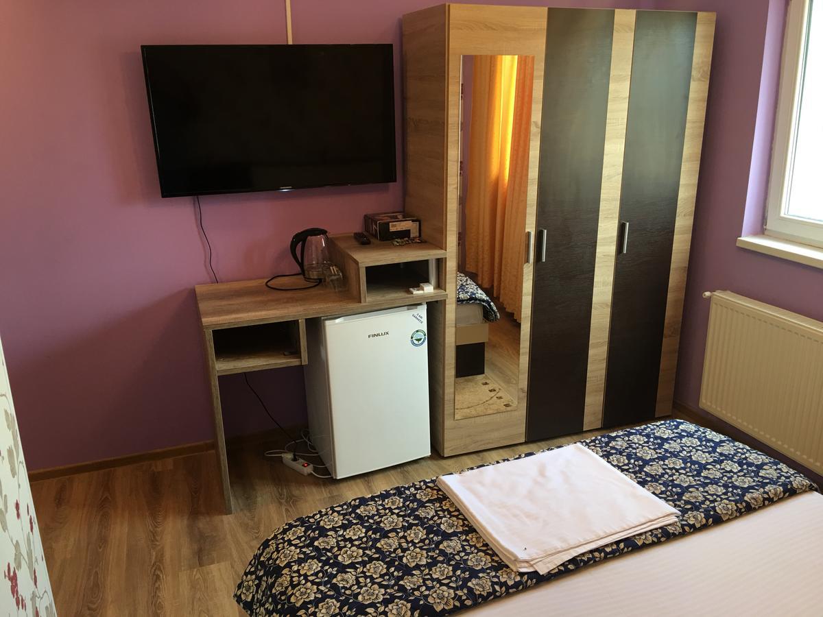 Hostel Denisa Μπουζάου Εξωτερικό φωτογραφία