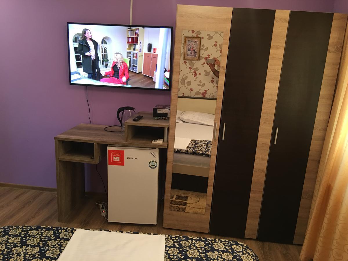 Hostel Denisa Μπουζάου Εξωτερικό φωτογραφία